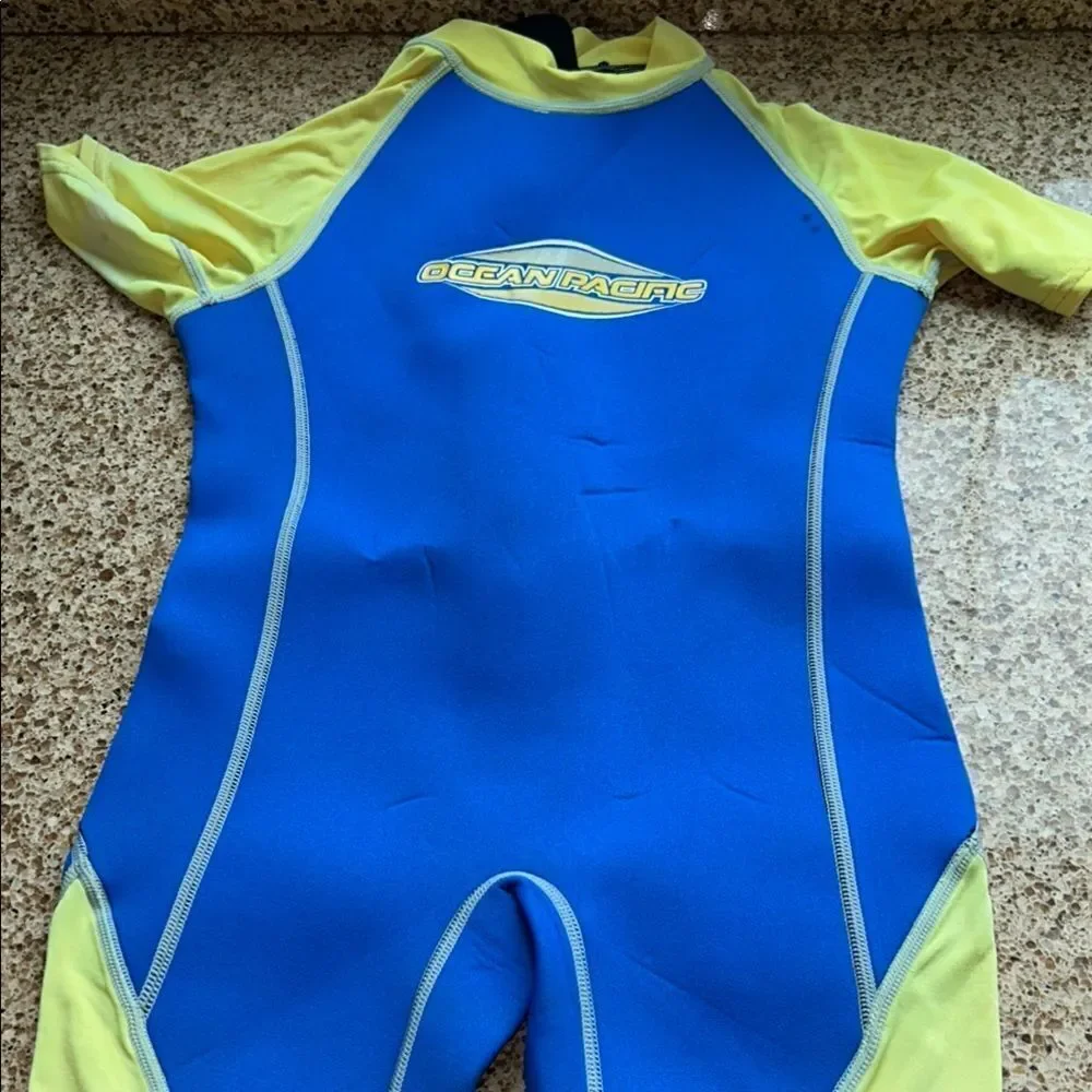 Ocean 🌊Pacific🏝️Kids Surf 🏄🏼‍♂️& Swim 🏊🏻‍♀️ Neoprene Suit Stay Toasty! 🏄🏻‍♀️